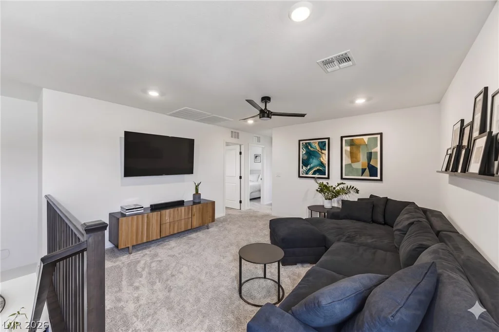 10210 Midnight Onyx, Las Vegas, NV 89141