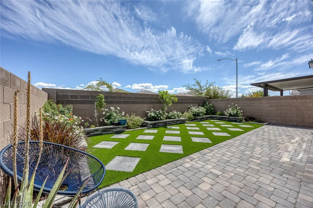 10210 Midnight Onyx, Las Vegas, NV 89141