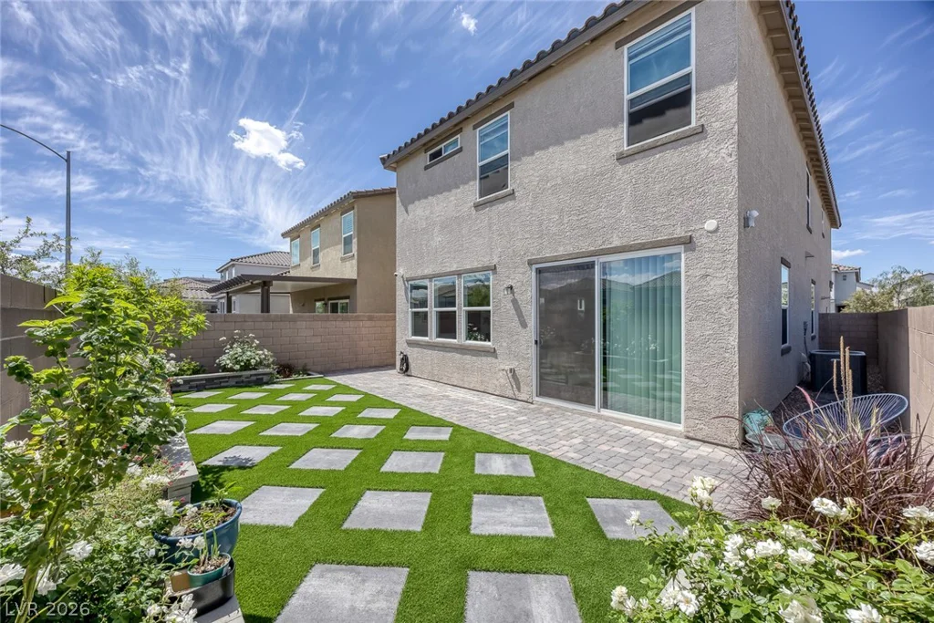 10210 Midnight Onyx, Las Vegas, NV 89141