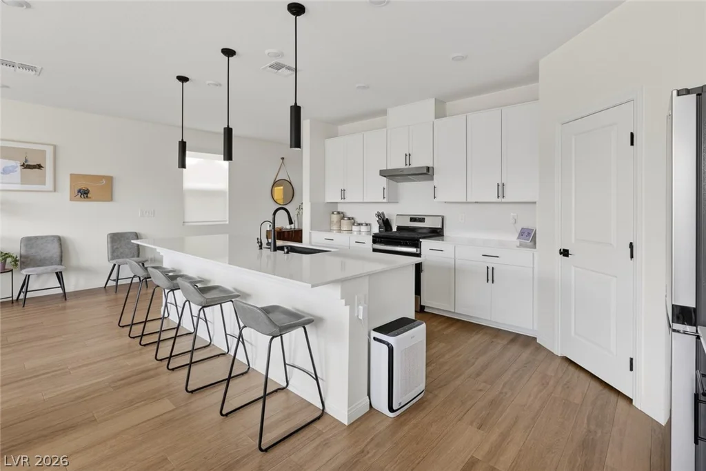 10210 Midnight Onyx, Las Vegas, NV 89141