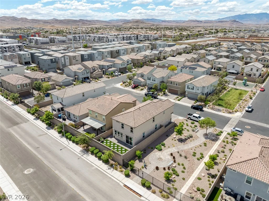 10210 Midnight Onyx, Las Vegas, NV 89141