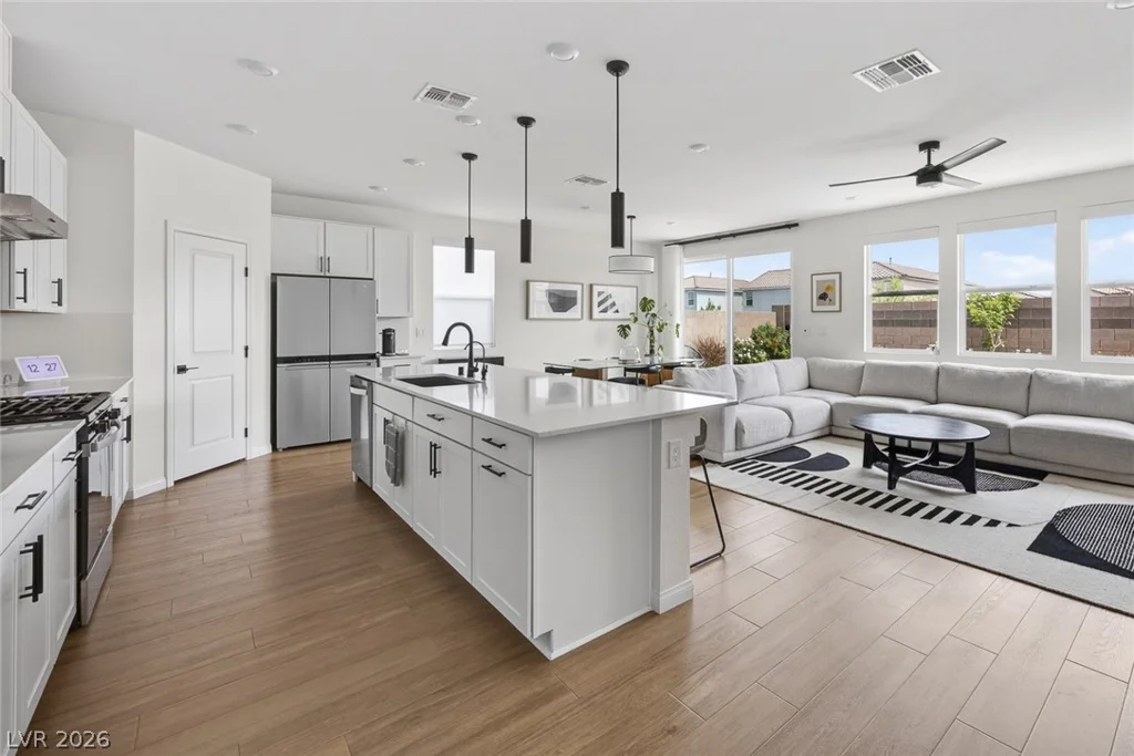10210 Midnight Onyx, Las Vegas, NV 89141
