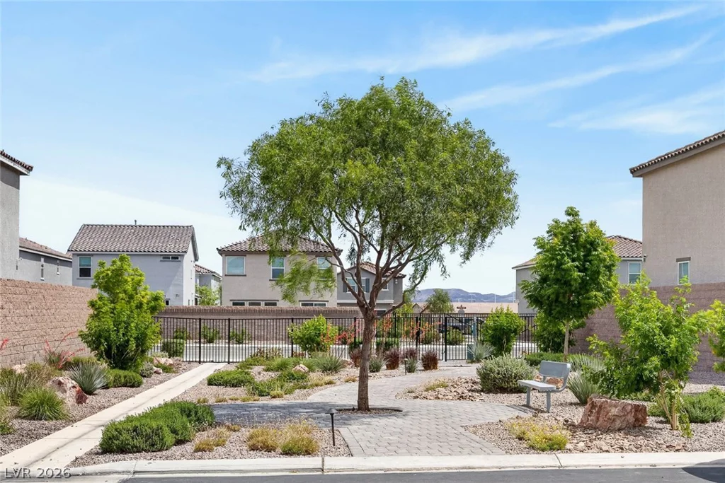 10210 Midnight Onyx, Las Vegas, NV 89141