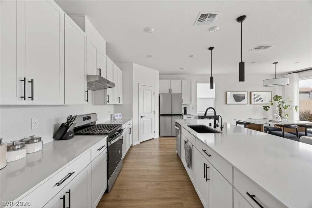 10210 Midnight Onyx, Las Vegas, NV 89141