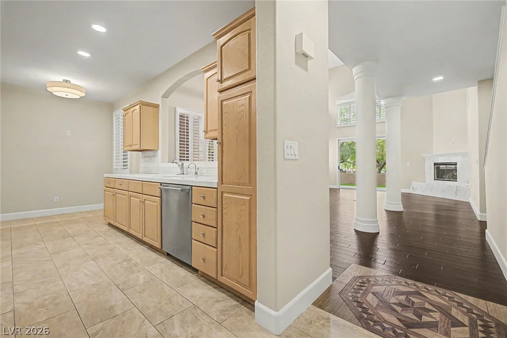 9430 Laguna Niguel, Las Vegas, NV 89134