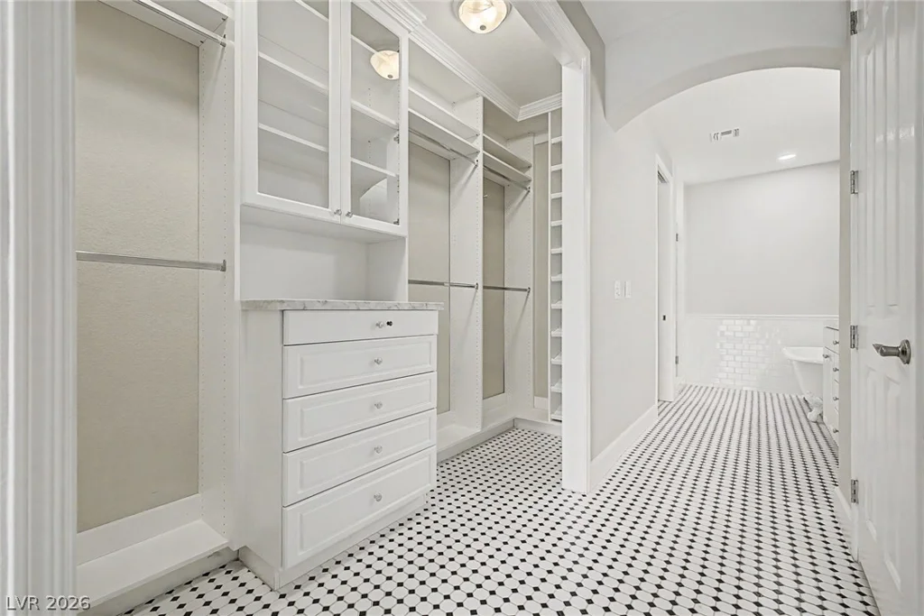9430 Laguna Niguel, Las Vegas, NV 89134