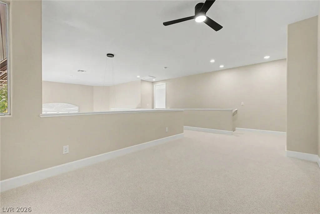 9430 Laguna Niguel, Las Vegas, NV 89134