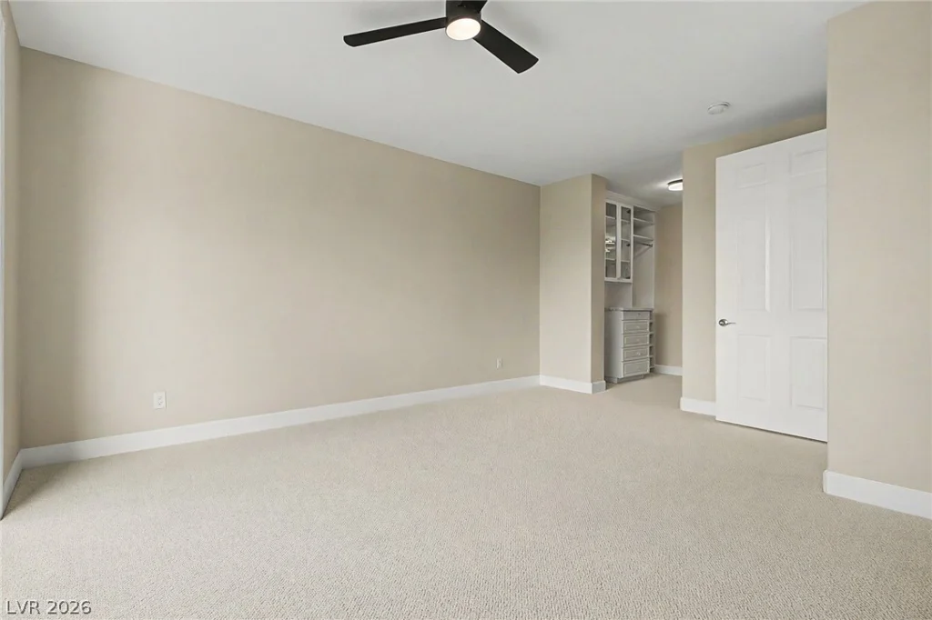 9430 Laguna Niguel, Las Vegas, NV 89134
