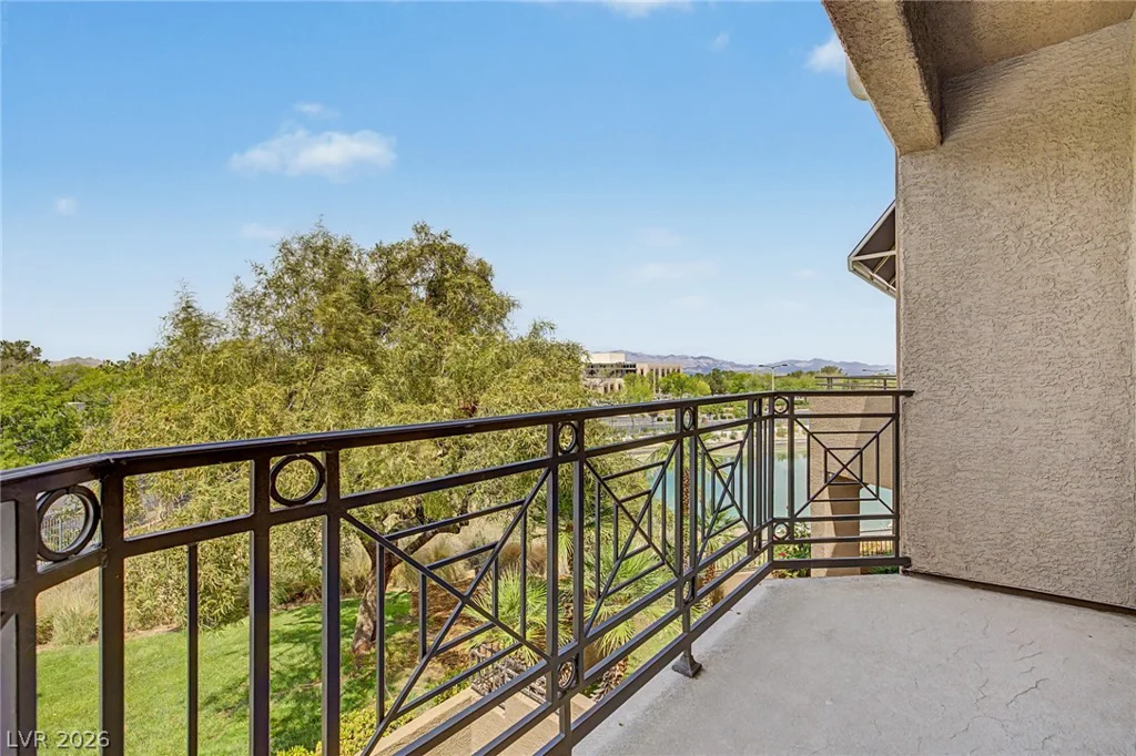 9430 Laguna Niguel, Las Vegas, NV 89134