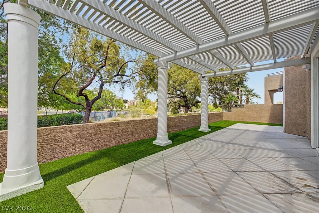 9430 Laguna Niguel, Las Vegas, NV 89134