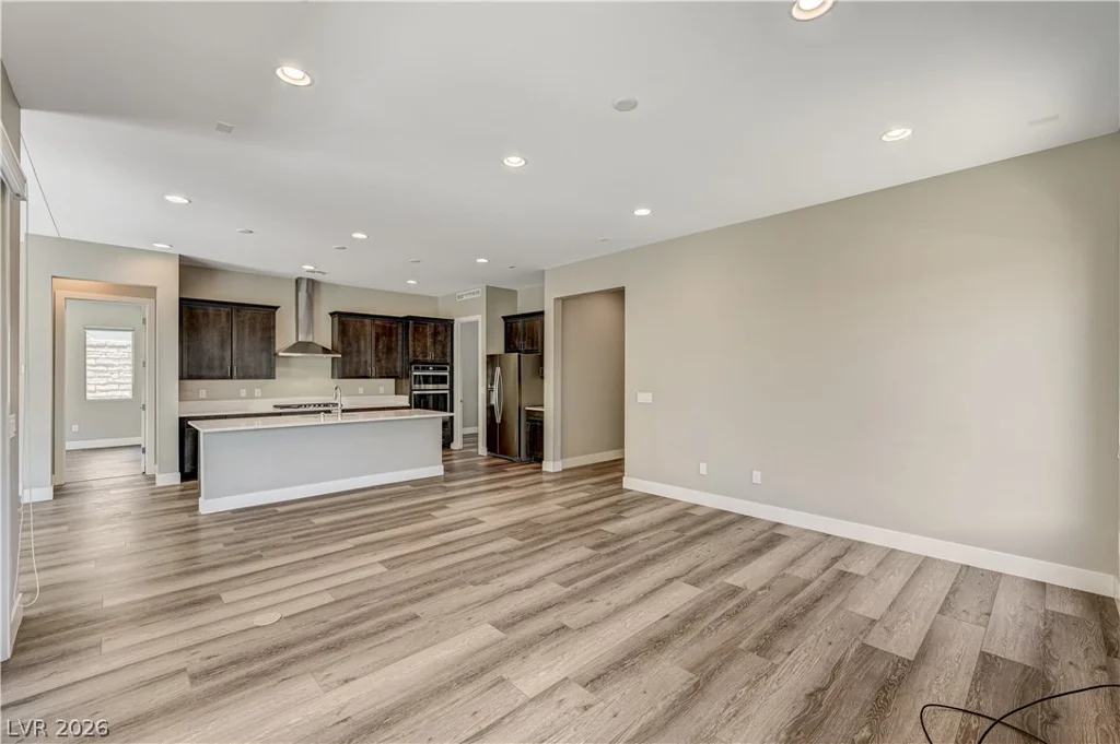 11121 Red Yucca, Las Vegas, NV 89138
