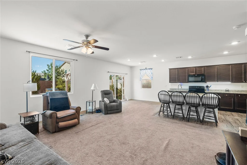 3821 Summit, Pahrump, NV 89061