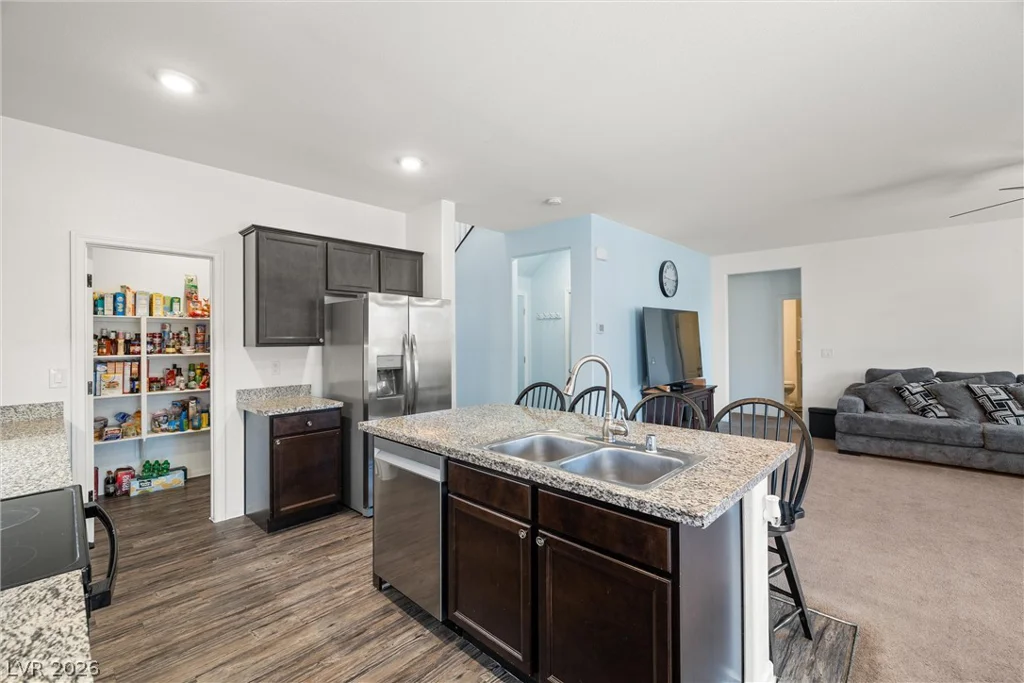 3821 Summit, Pahrump, NV 89061
