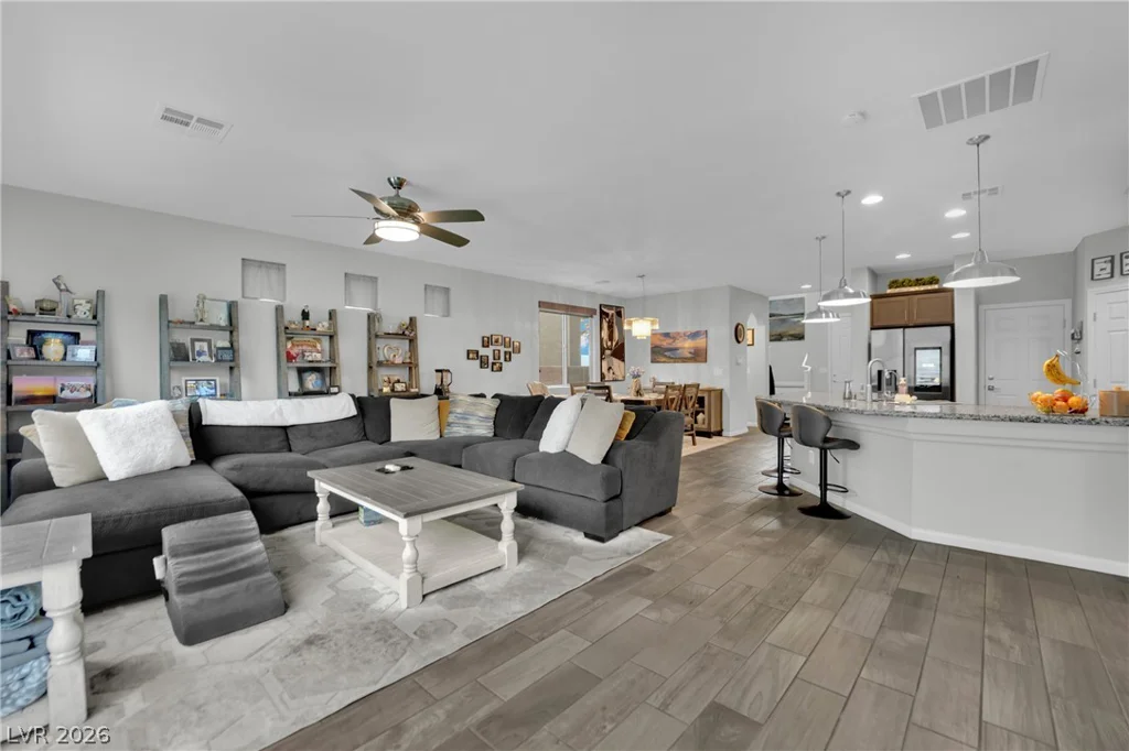 3326 Faywood Springs, Las Vegas, NV 89141