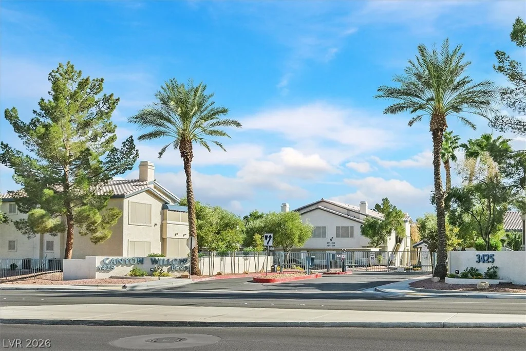 3425 Russell, Las Vegas, NV 89120