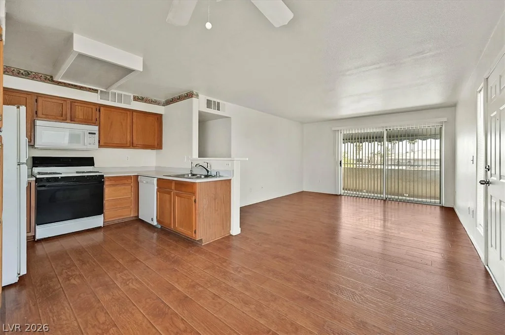 3425 Russell, Las Vegas, NV 89120