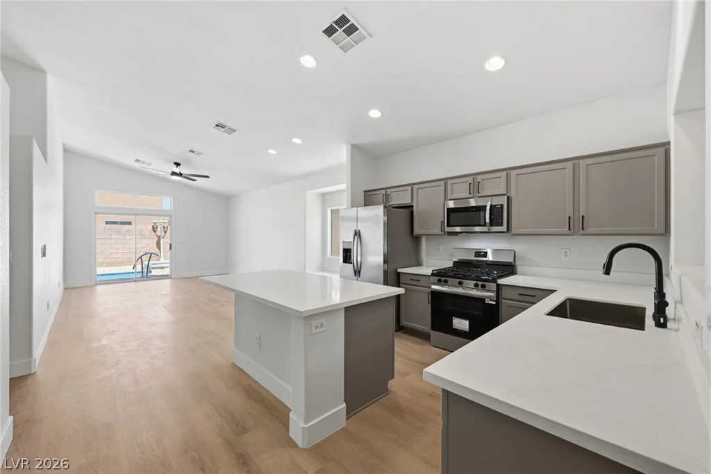 728 Brown Breeches, North Las Vegas, NV 89081