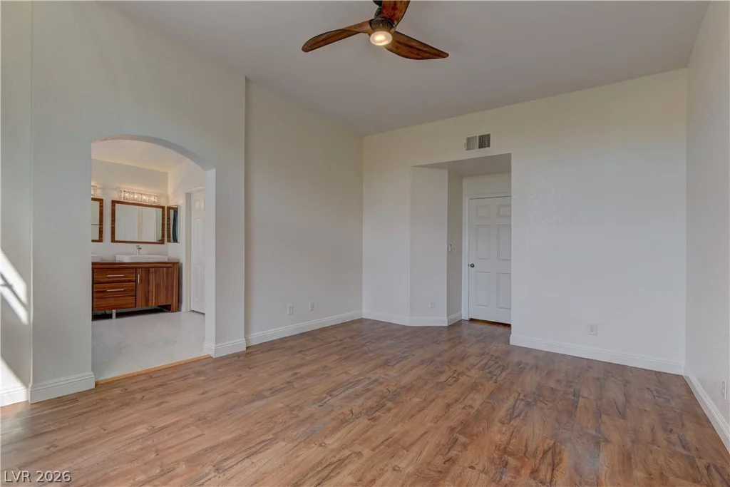 9705 Great Bend, Las Vegas, NV 89117