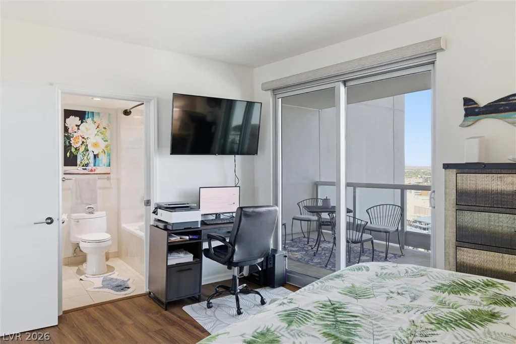 322 Karen, Las Vegas, NV 89109