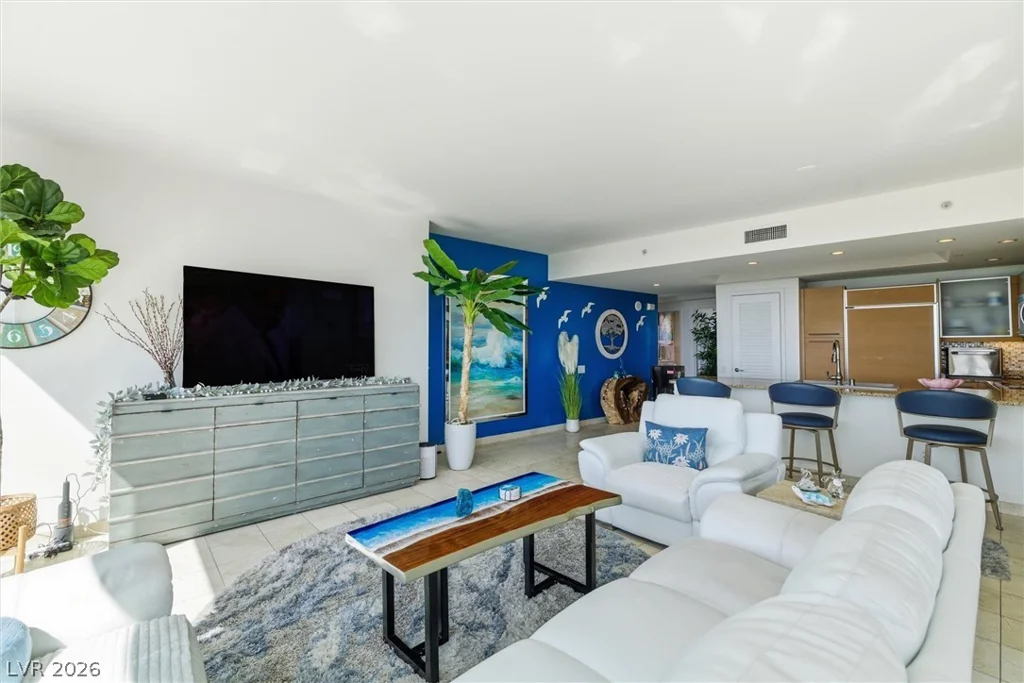 322 Karen, Las Vegas, NV 89109