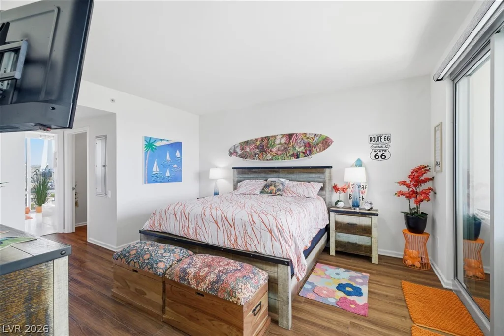 322 Karen, Las Vegas, NV 89109