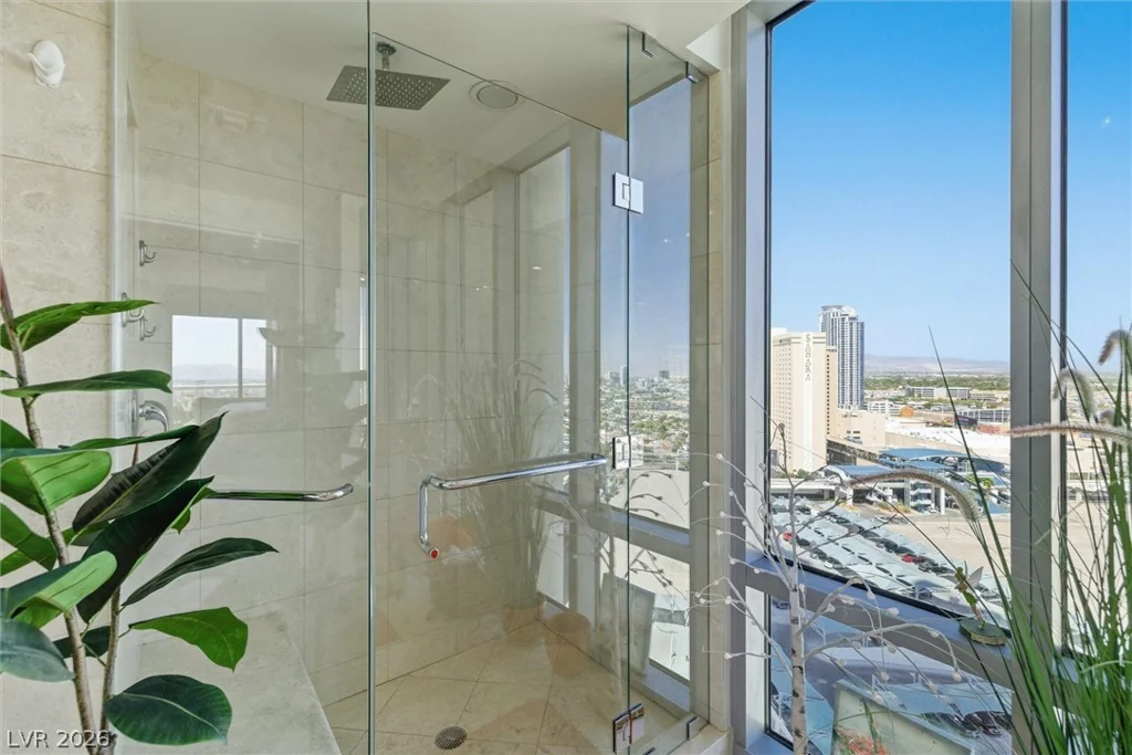 322 Karen, Las Vegas, NV 89109