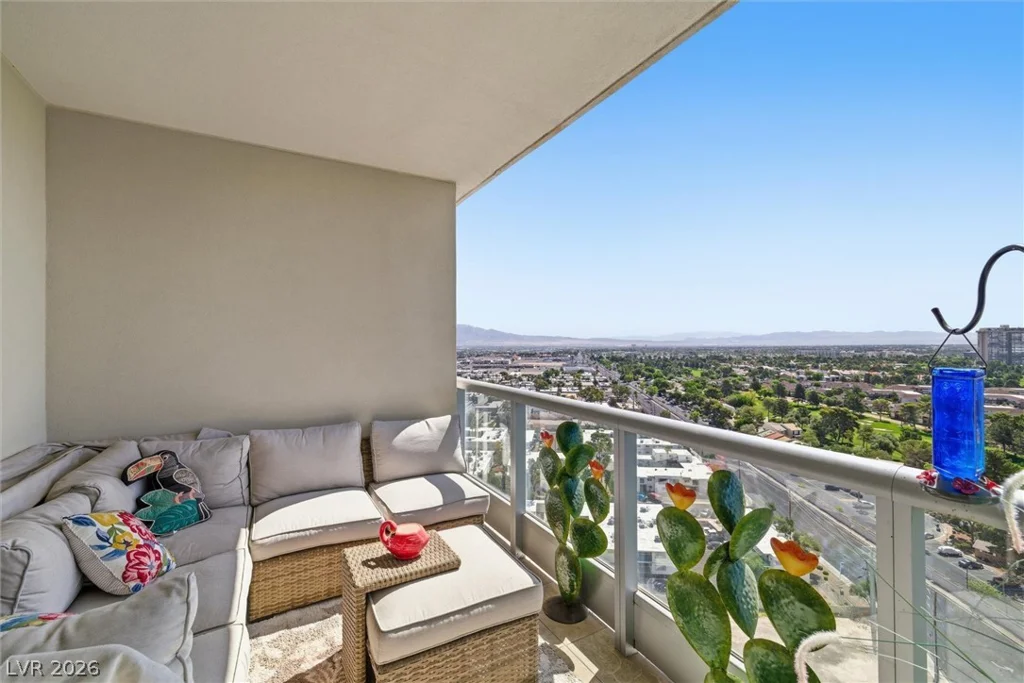 322 Karen, Las Vegas, NV 89109