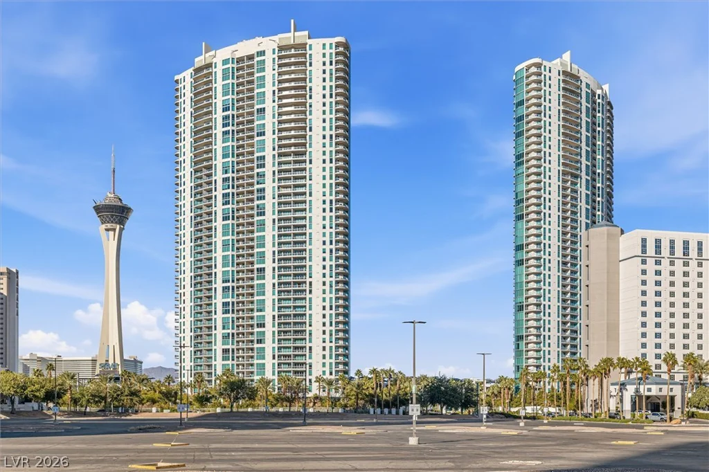 322 Karen, Las Vegas, NV 89109