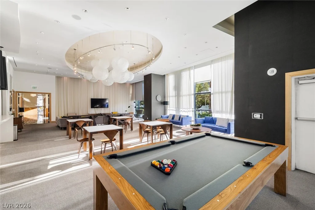 322 Karen, Las Vegas, NV 89109