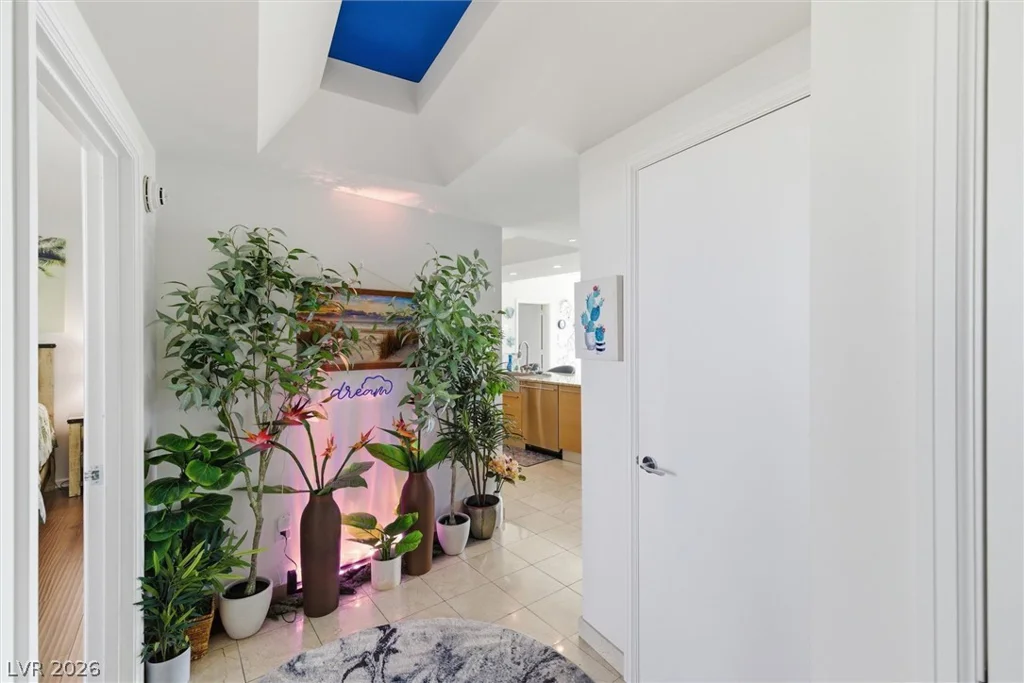 322 Karen, Las Vegas, NV 89109