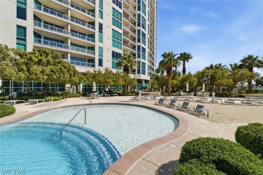 322 Karen, Las Vegas, NV 89109