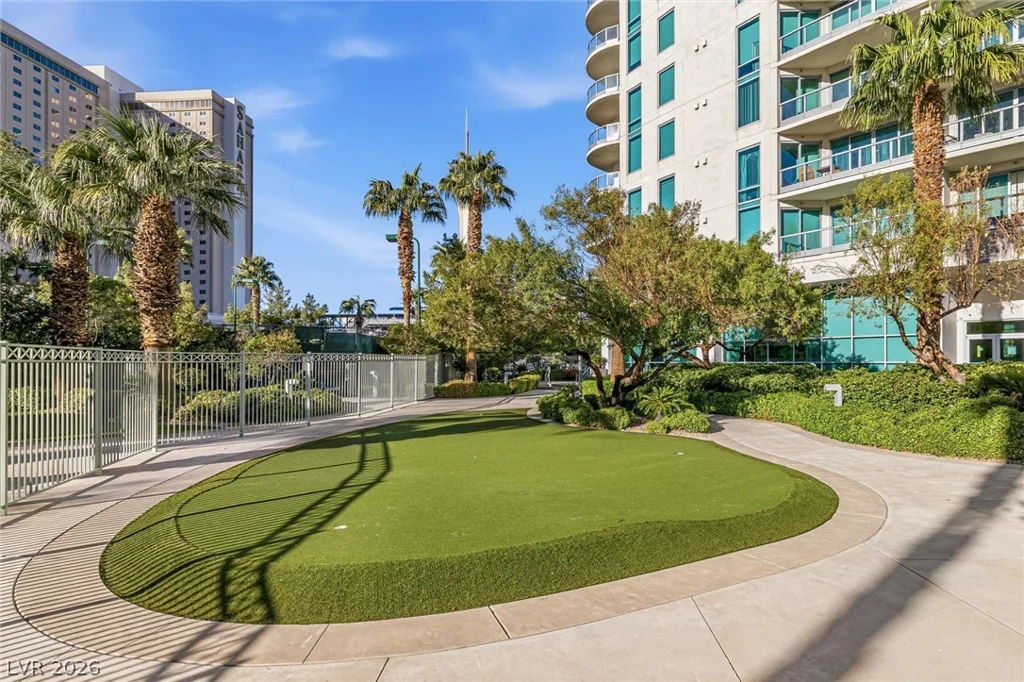 322 Karen, Las Vegas, NV 89109