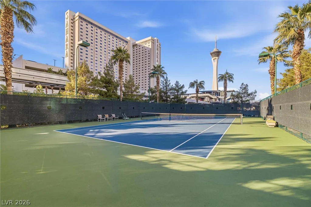 322 Karen, Las Vegas, NV 89109