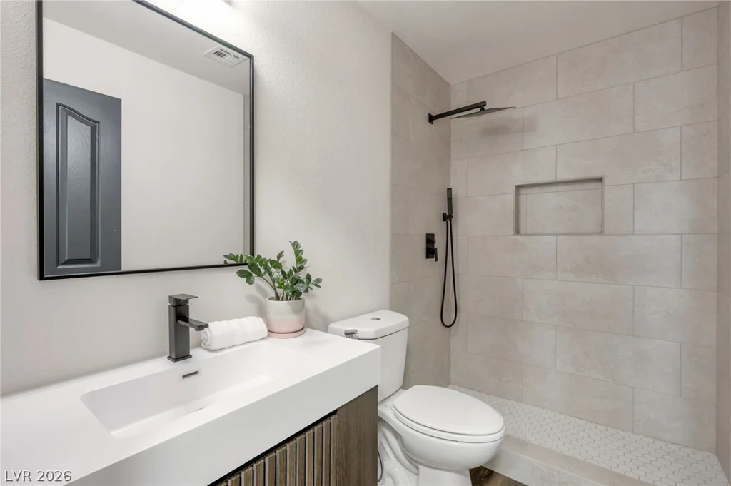 3748 Bossa Nova, Las Vegas, NV 89129
