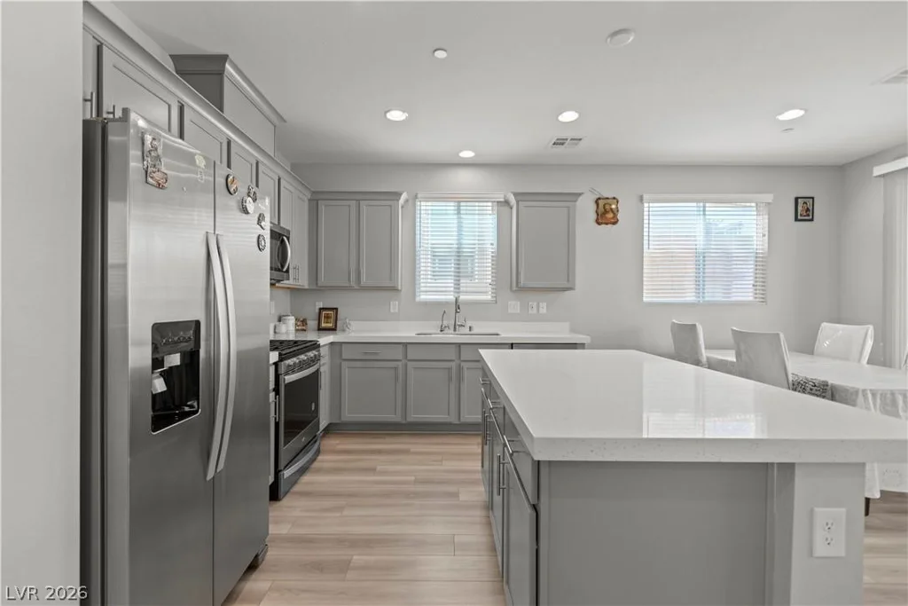 10590 Dryades, Las Vegas, NV 89166