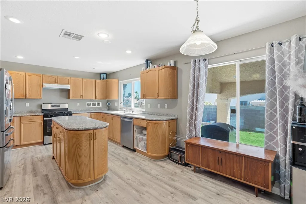 9179 Sangria, Las Vegas, NV 89147