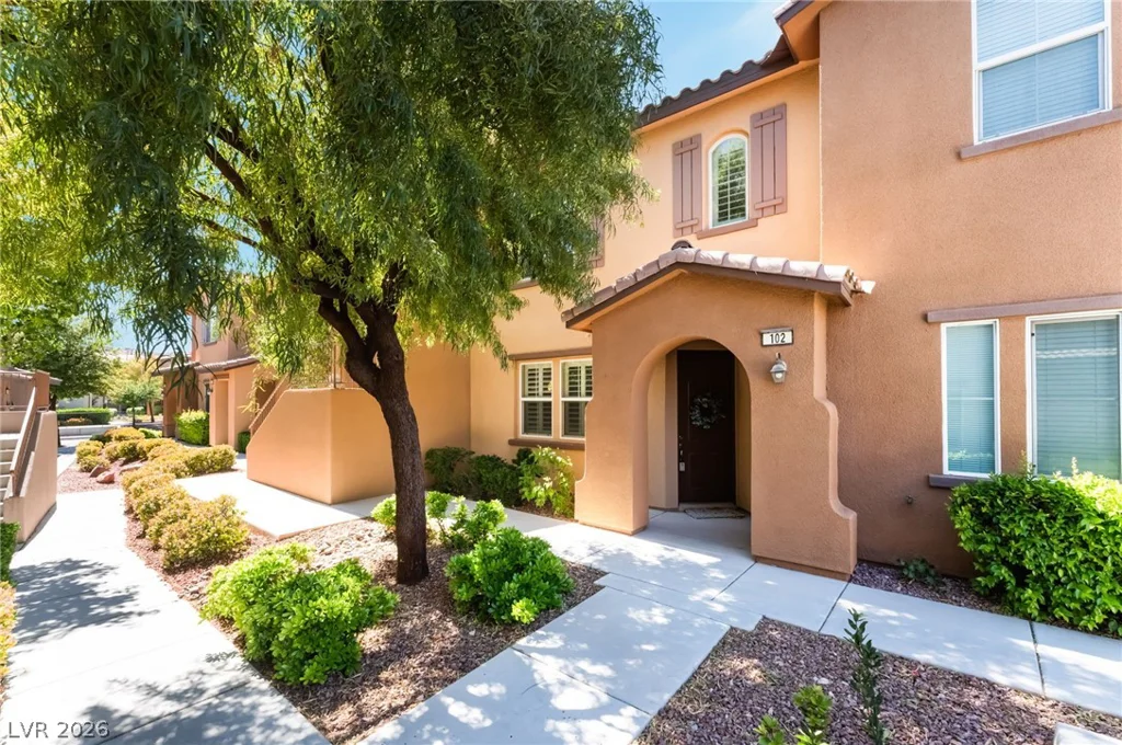 11350 Belmont Lake, Las Vegas, NV 89135