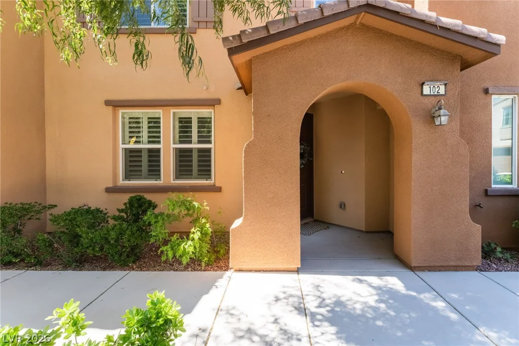 11350 Belmont Lake, Las Vegas, NV 89135