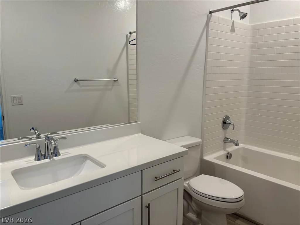 600 Carriage Hill, Las Vegas, NV 89138