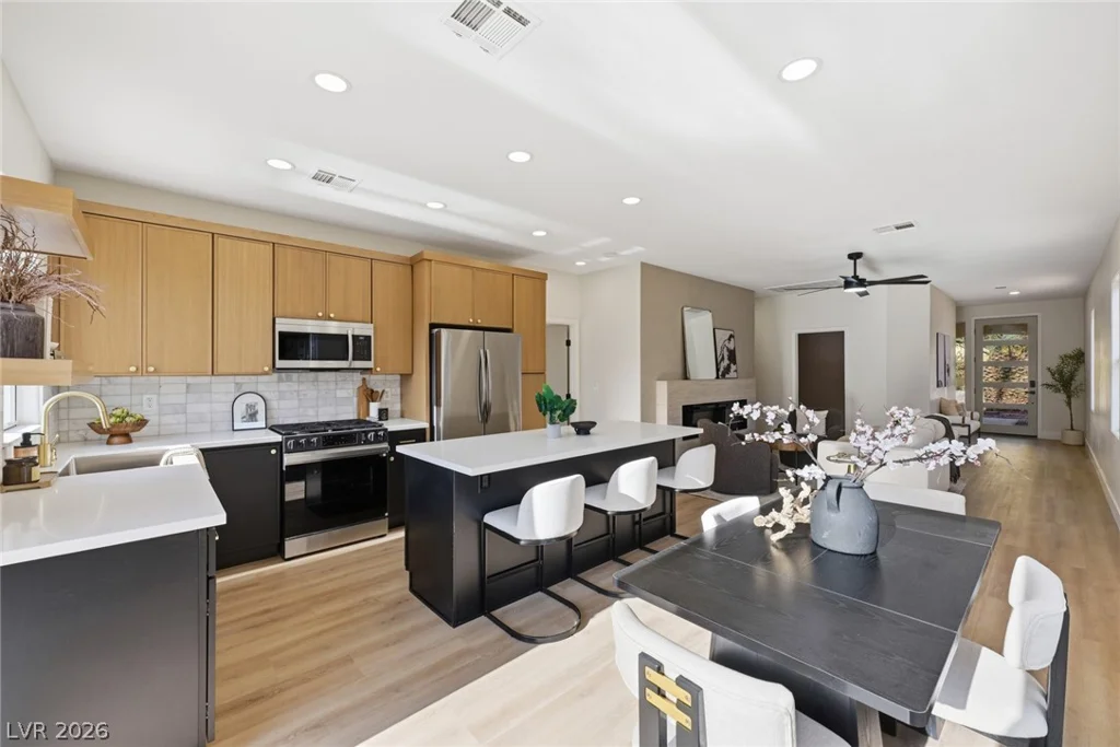 83 Rock Run, Las Vegas, NV 89148