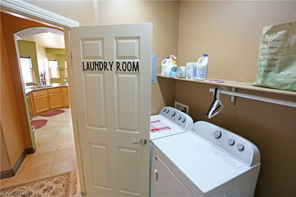 6670 Glencove, Pahrump, NV 89060