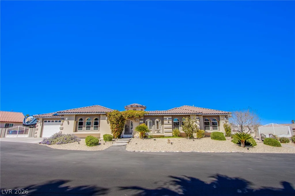 8965 Tenaya, Las Vegas, NV 89113