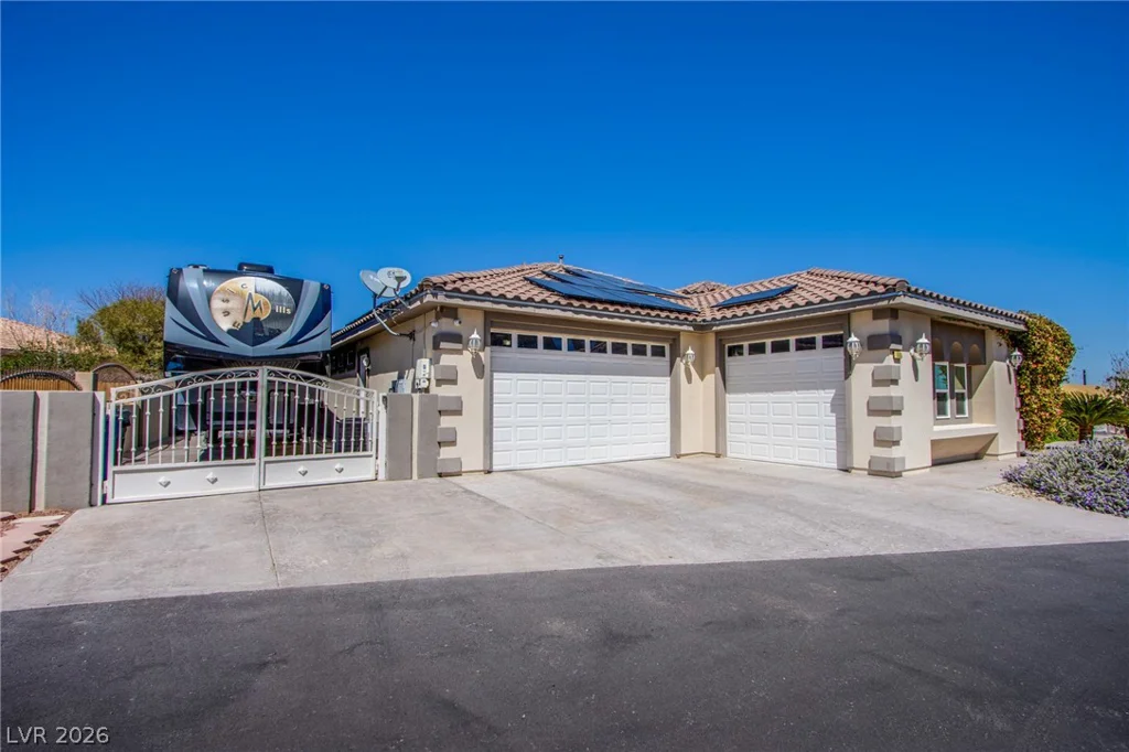8965 Tenaya, Las Vegas, NV 89113