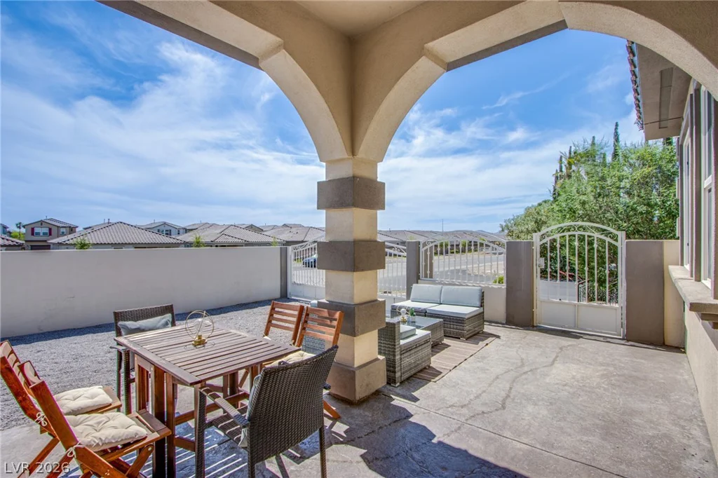 8965 Tenaya, Las Vegas, NV 89113