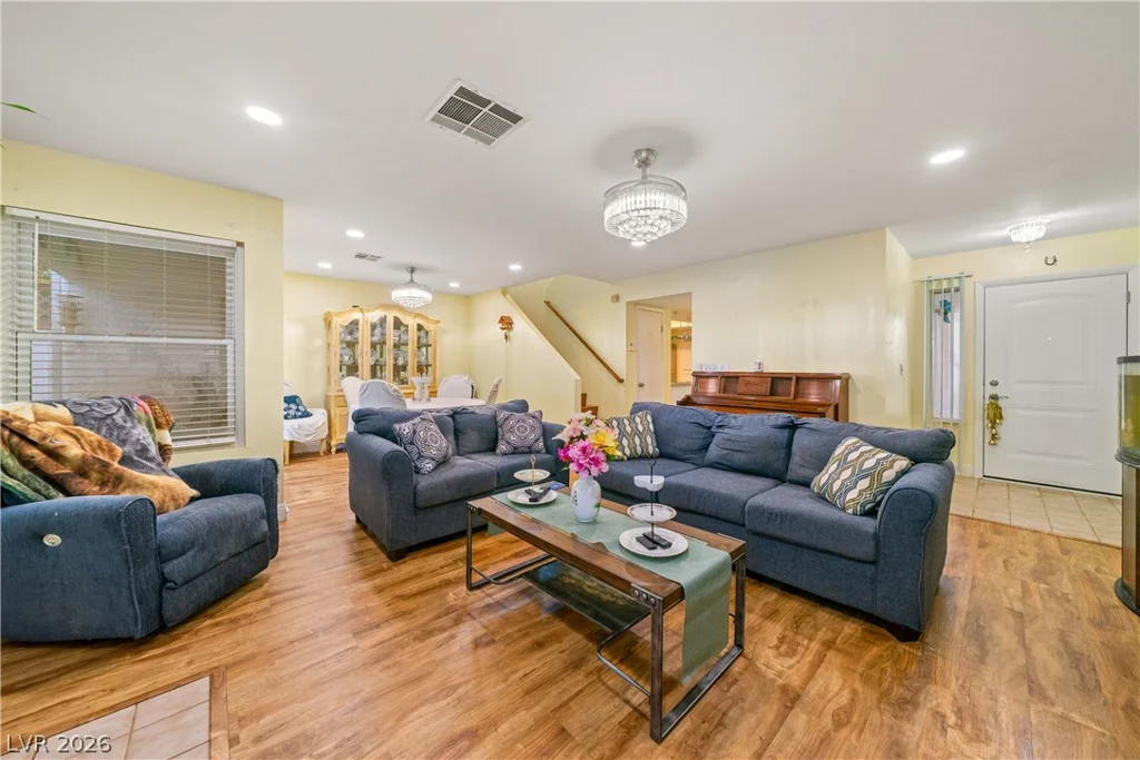 4101 Glenfield, Las Vegas, NV 89129