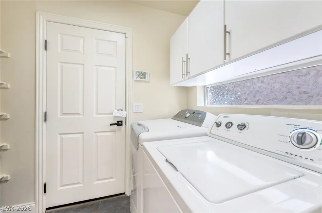 10919 Pentland Downs, Las Vegas, NV 89141
