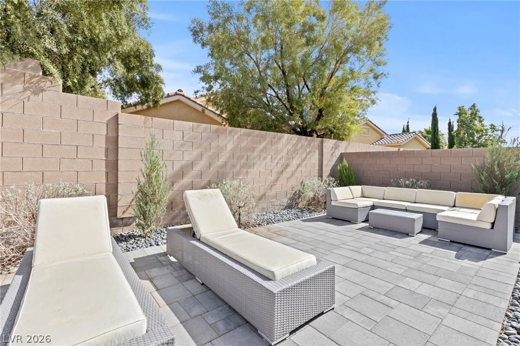 8990 Golden Crow, Las Vegas, NV 89148