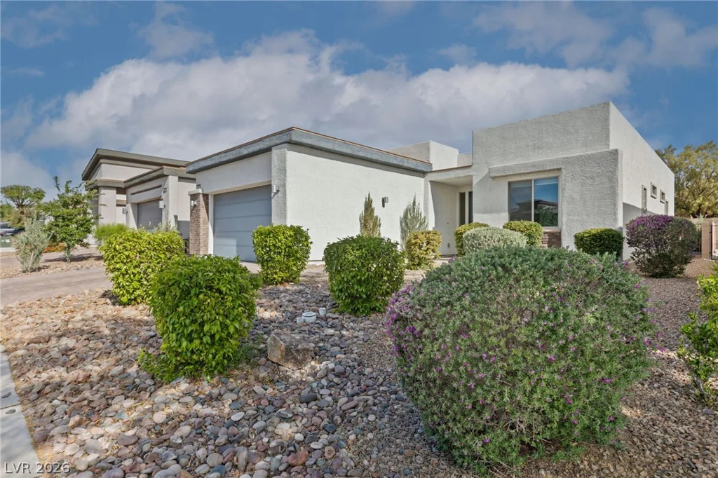 8990 Golden Crow, Las Vegas, NV 89148