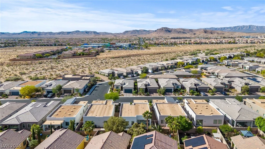8990 Golden Crow, Las Vegas, NV 89148