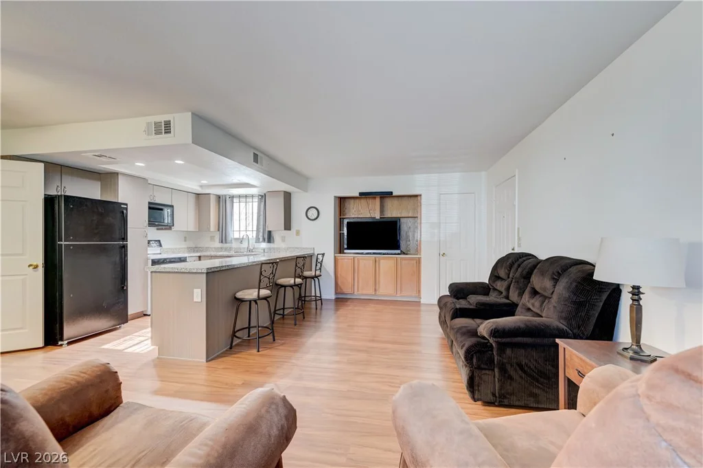 101 Luna, Las Vegas, NV 89145